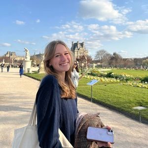 Meet your Posher, Ellen